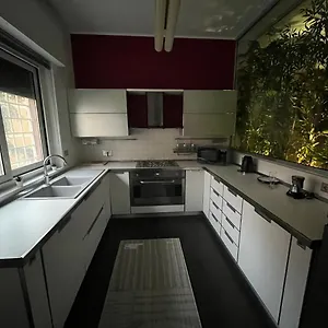Bambhouse - Nuovo , Roma Italia